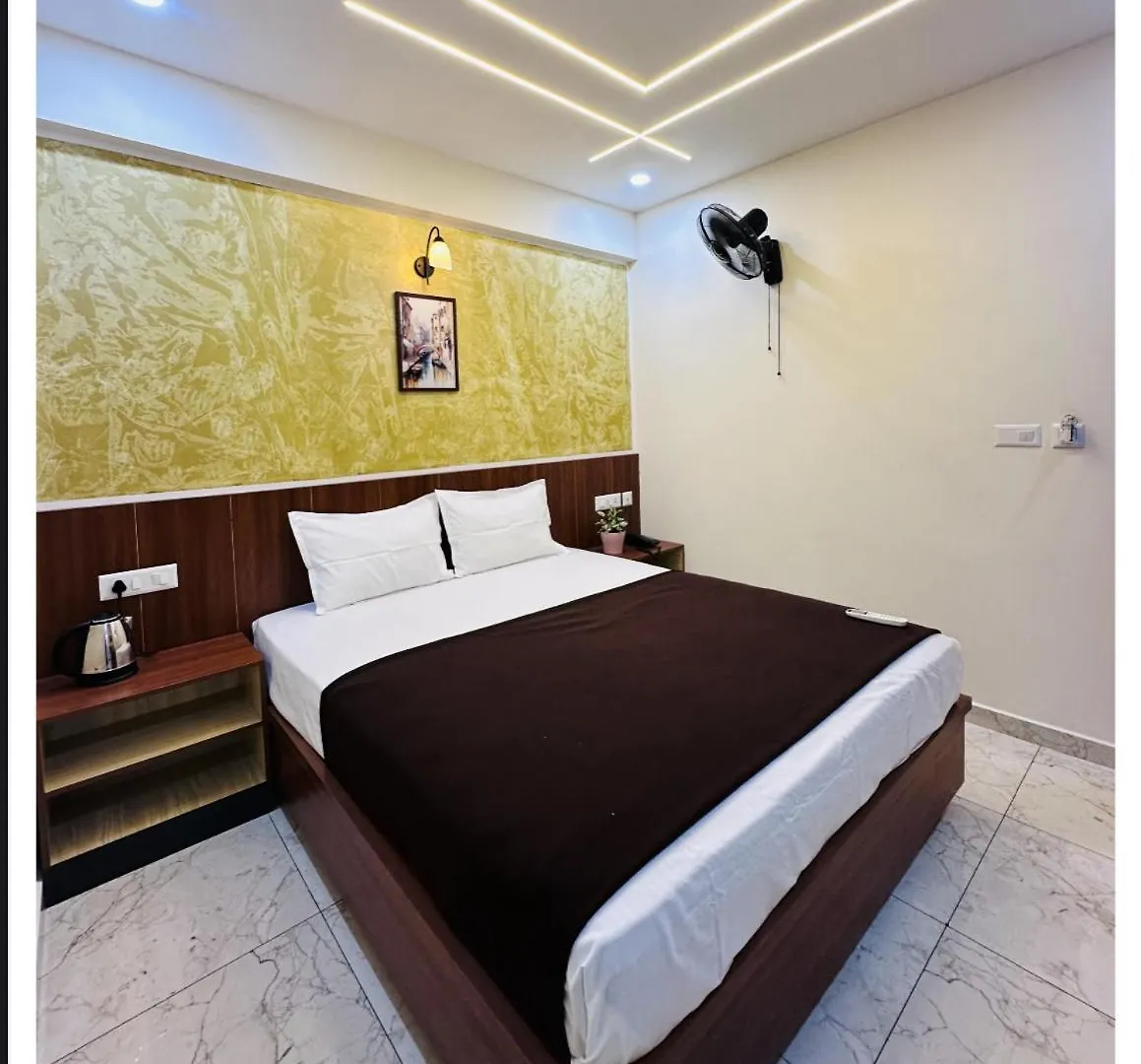 Sara Archid Hotel Kommeri 2*,  India